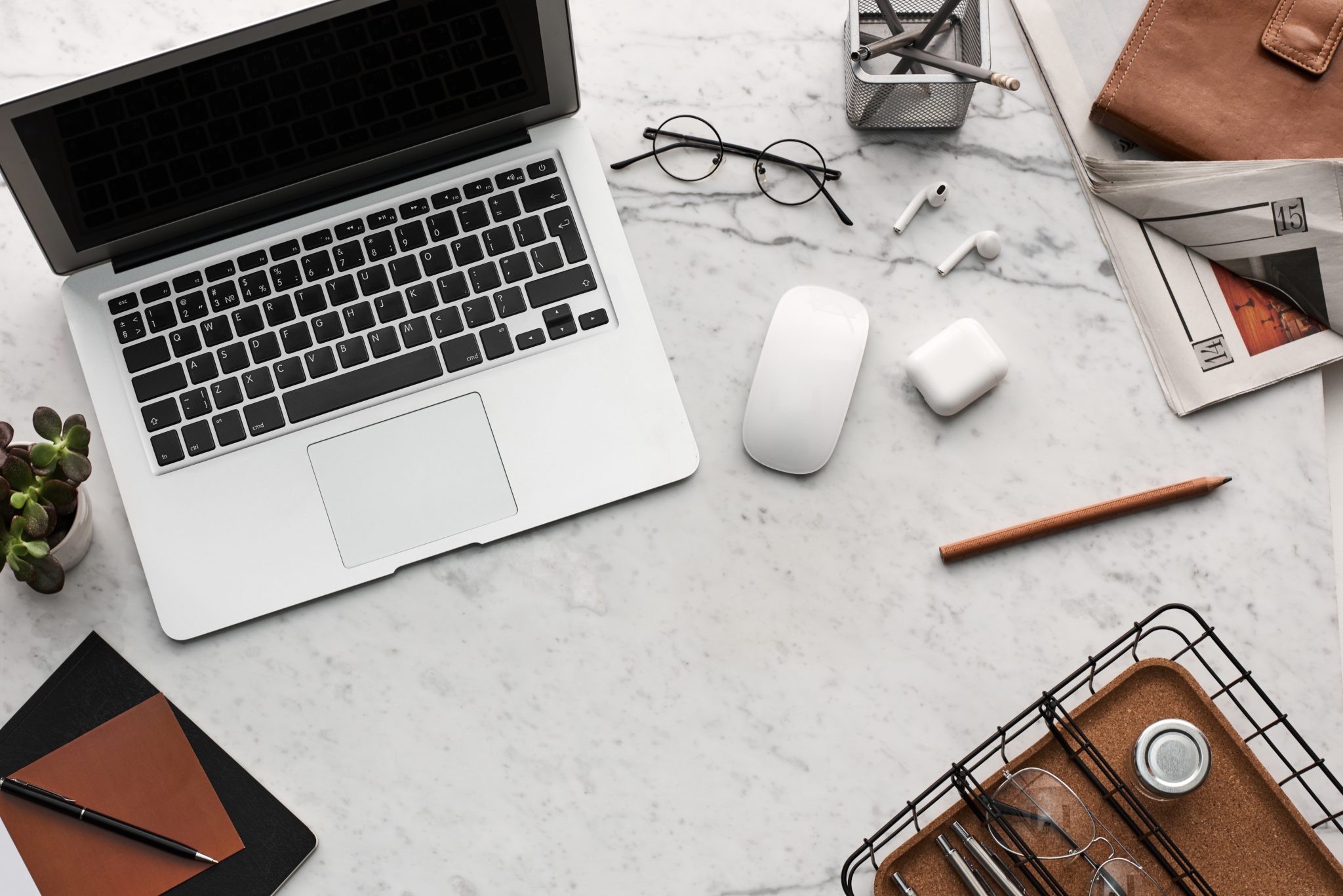 Prawa autorskie w Internecie – czy post na Facebooku jest utworem?